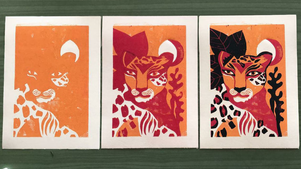 Linocut of a leopard print made by Karlijn Kuin