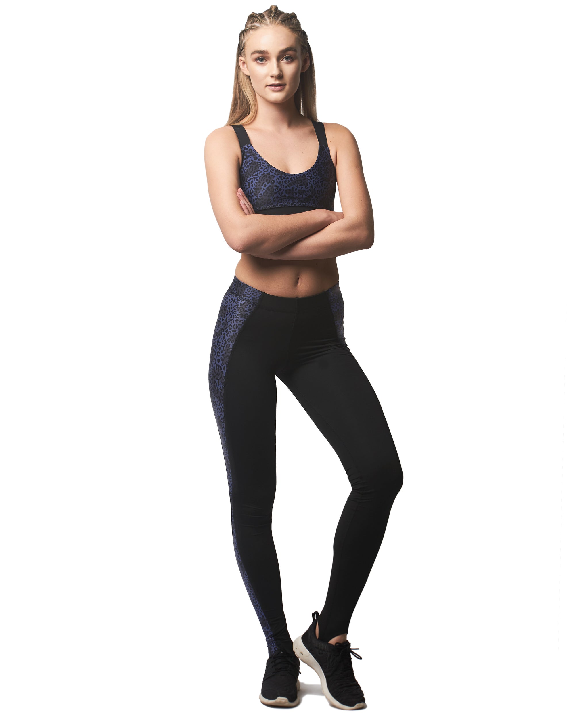 Workout leggings - Black and subtle navy blue leopard print - Fashionable  performance sports leggings for running, jogging, yoga, pilates and gym -  LPRD