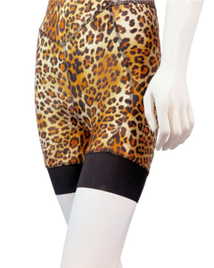Skinsuit Leopard Print leg tape close-up